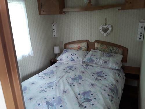 3 Bed Caravan Suzie 1 10 Mins From Beach Suzie 1