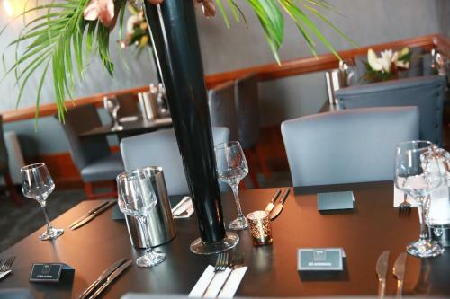 The Square Hotel