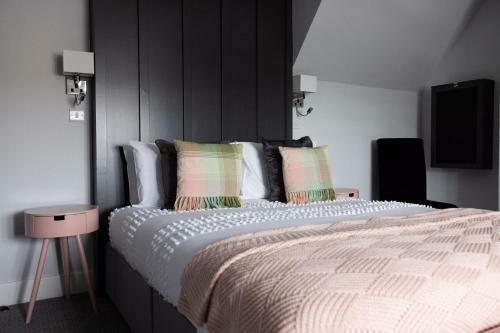 Hotel The Kingston 1