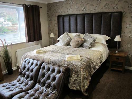 Hostal White Heather Hotel
