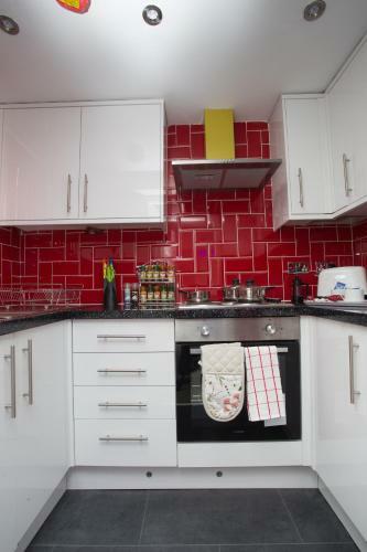 Clifton Bespoke Serviced Apartments