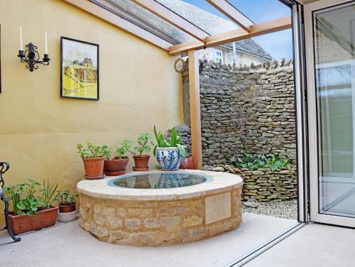 Maisey Cottage