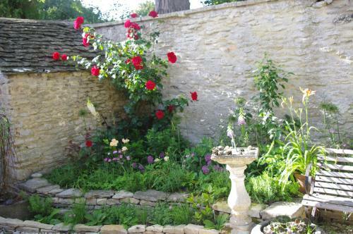 Maisey Cottage