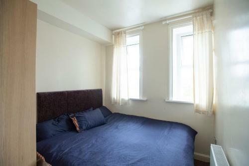 Comfy Home In Leeds Near Motorway & City