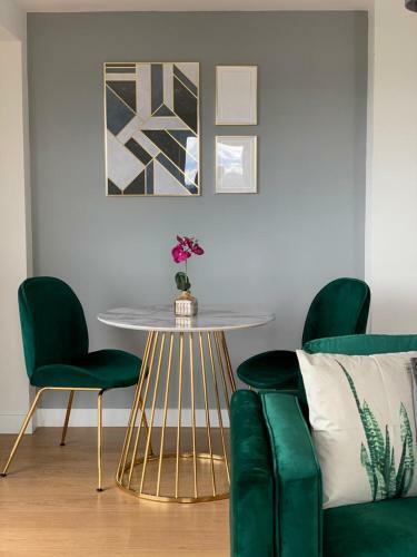 1 Bed Modern Apartment In A Converted Mill