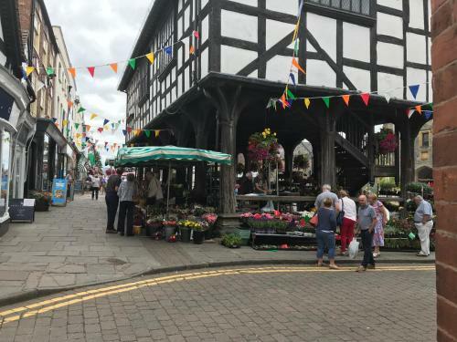 Rubi Roy Charming 1 Bed Cottage In Ledbury