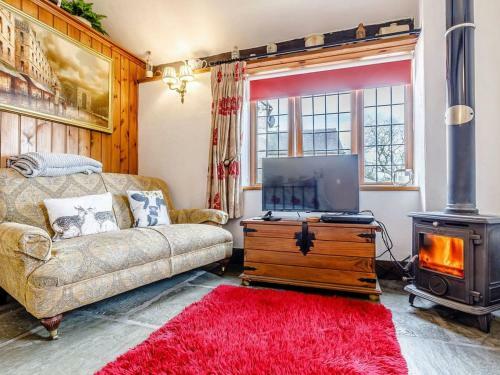 Lake Cottage-uk33429