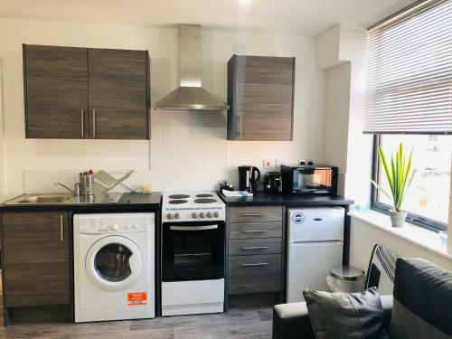 Showcase Apartments - Highcross House