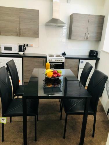 Showcase Apartments - Highcross House