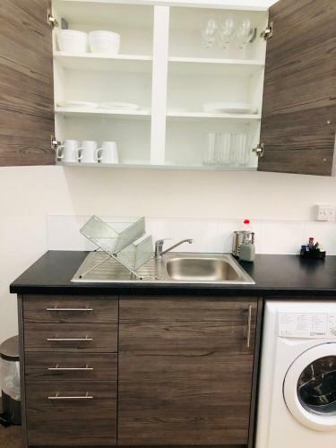Showcase Apartments - Highcross House
