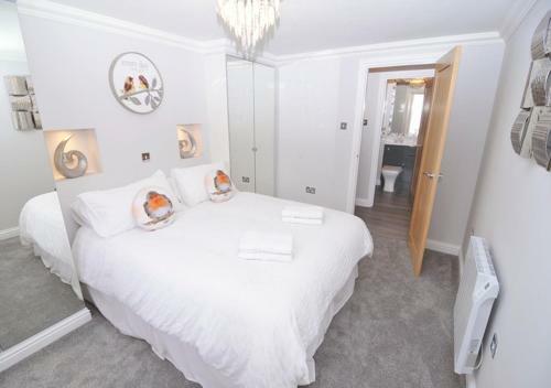 Twenty Three B - 3 Bedroomed Apartment