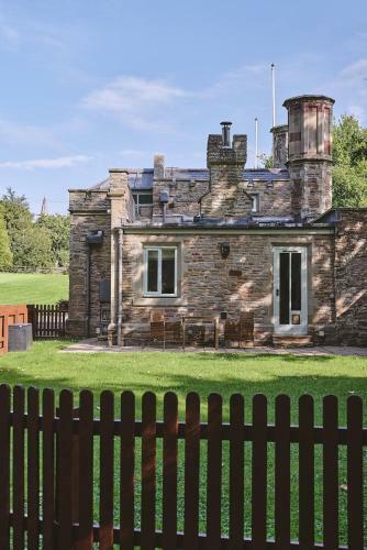Albert Lodge