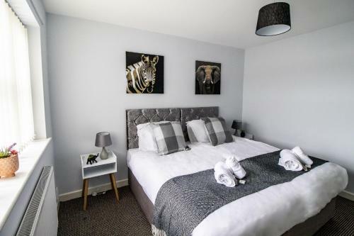 Apartamento Spacious Contractors House & Private Parking By Comfyworkers