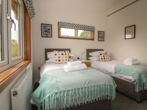 18 Meadow Retreat