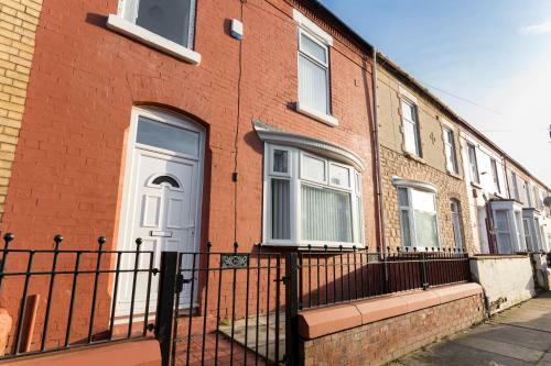 Air Host And Stay - Gresham House, Great Value Sleeps 8, Close To Liverpool City Centre