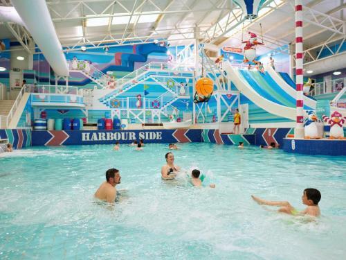 Holiday Home Hafan Y Mor-2