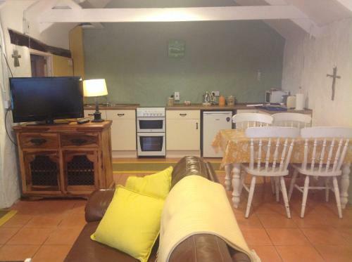 Cowshed Cottage