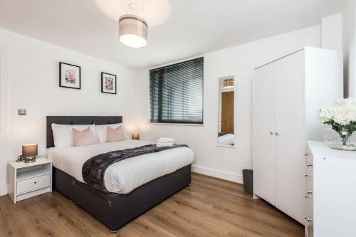 Modern Apartment With Free Parking