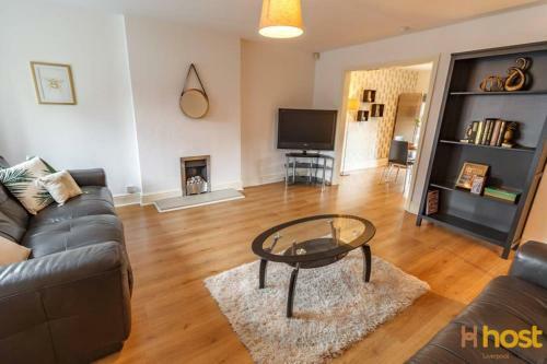 Apartamento Huge Family Home