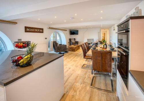 Tide's Reach Cottage