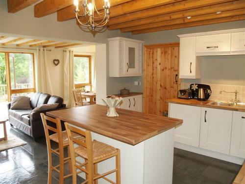 Dan Castell Cottage