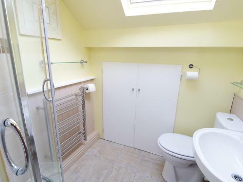 Two Bays And The Orme View Cottage