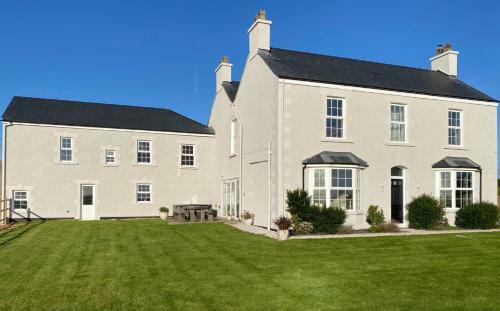 Peak Farmhouse