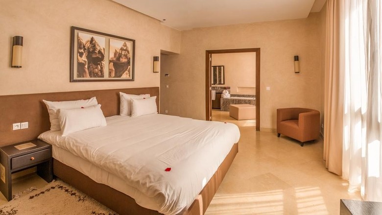 Al Maaden Villa Hotel & Spa