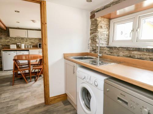 Pendre Cottage