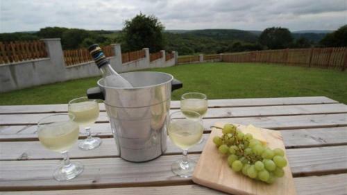 Llanelen Farm, Sleeps 4, Llanrhidian