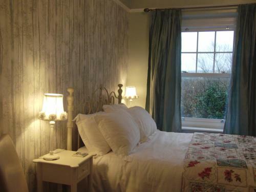 Llanwrtyd Hall B&B Angelis Holistic Retreat