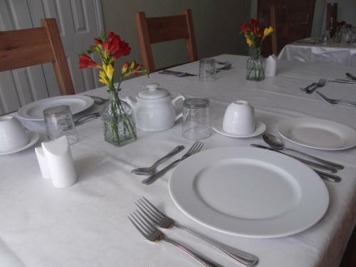 Llanwrtyd Hall B&B Angelis Holistic Retreat