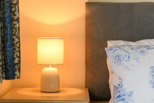 Abersant Cottage - Sleeps 5 With Hot Tub