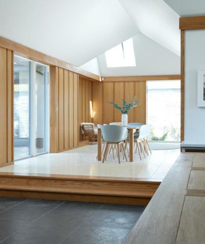 Llangoedmor Villa Sleeps 10
