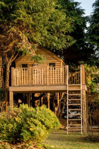 Llangoedmor Villa Sleeps 10