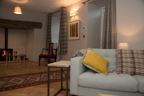 The Farmhouse At Gelli Newydd