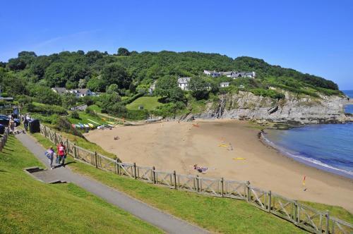 Cwm Bach
