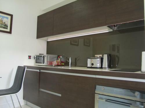 Bloomsbury Apartments