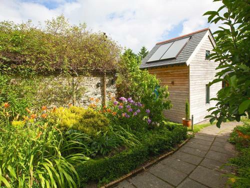 Hope Cottage, Lower Idston