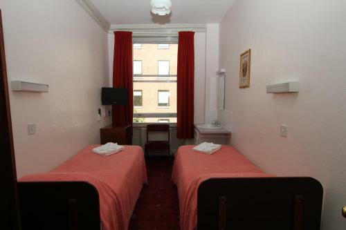 Ridgemount Hotel