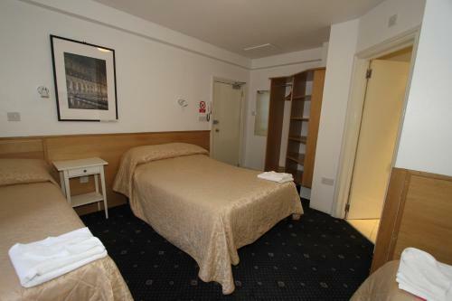 Ridgemount Hotel