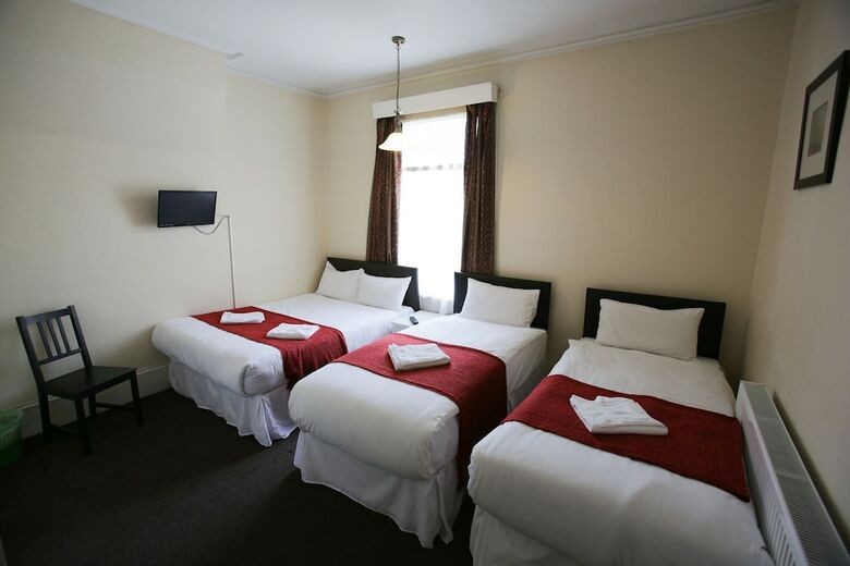 Hotel Manor House London