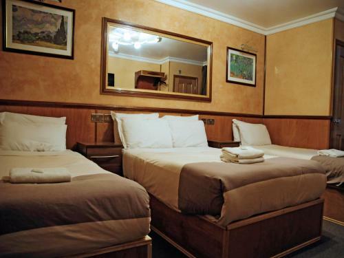 Cricklewood Lodge Hotel
