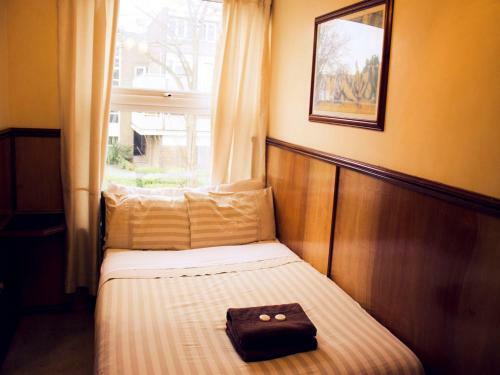 Cricklewood Lodge Hotel