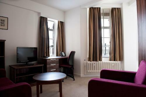 Albergue Goodenough College ? University Residence