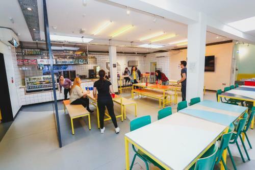 Via Limehouse Hostel