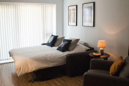 Spacious Central Family Apartment