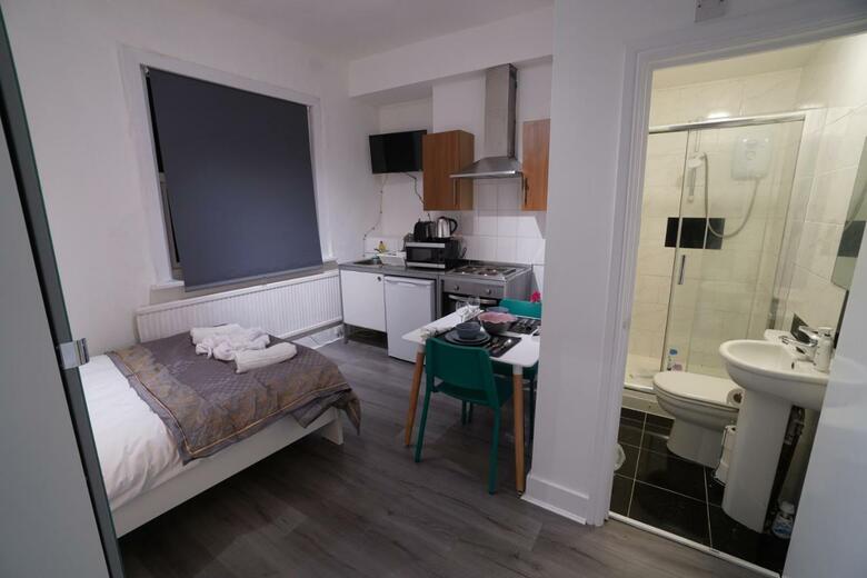 London Queen Park Apartments
