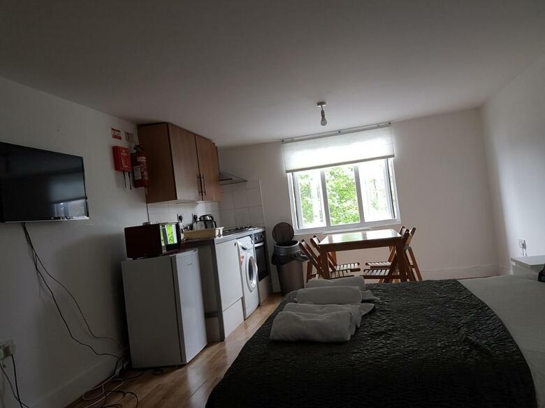 London Queen Park Apartments