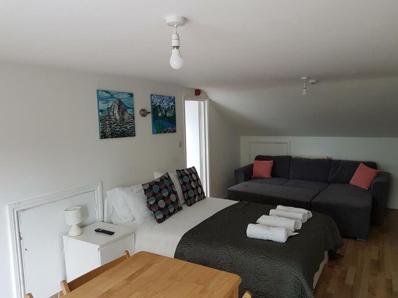 London Queen Park Apartments